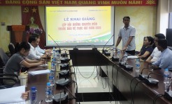 Khai giảng Lớp Bồi dưỡng chuyên môn thuốc bảo vệ thực vật năm 2026